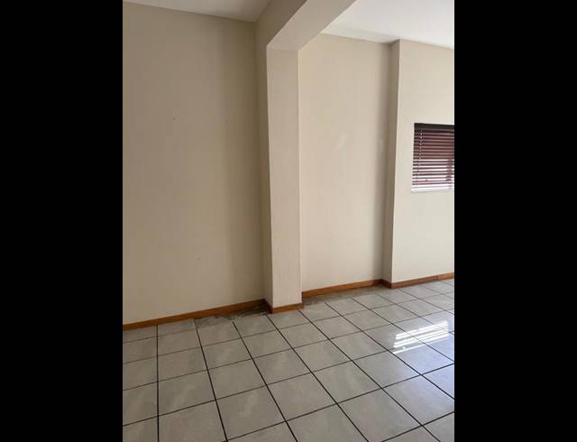 BUSINESS PROPERTY TO RENT IN DIAZ